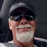 Youngerjosh1Na from Hartford | Man | 46 years old | Cancer