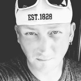 Brandonlove54C from Potsdam | Man | 36 years old | Cancer